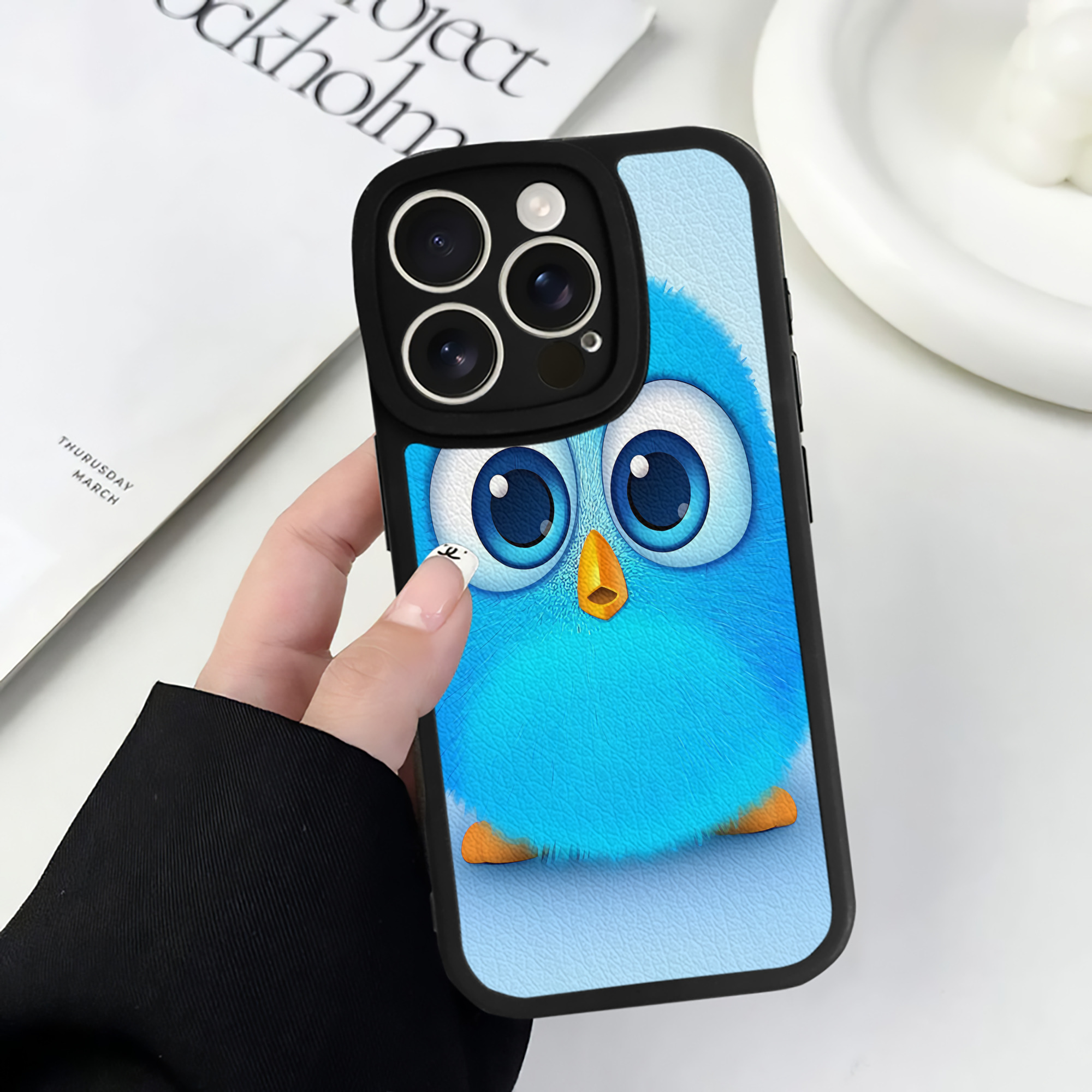 （画像用） Angry Birds アングリーバード 【iPhone 16シリーズ対応】シリコンスマホケース（レザー調） 材質：シリコン